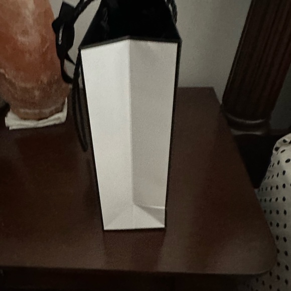 Chanel gift bag new - Picture 2 of 8
